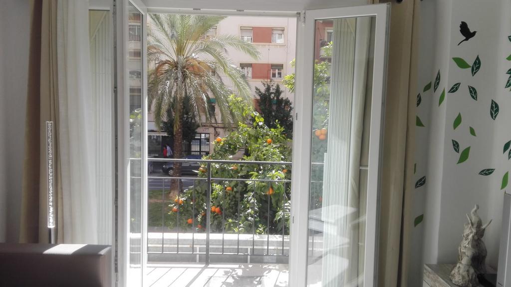 Apartamento Jardin De Ayora Валенсия Екстериор снимка